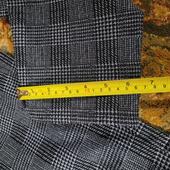 Isaac Mizrahi Live pants size US12 - Picture 3 of 12